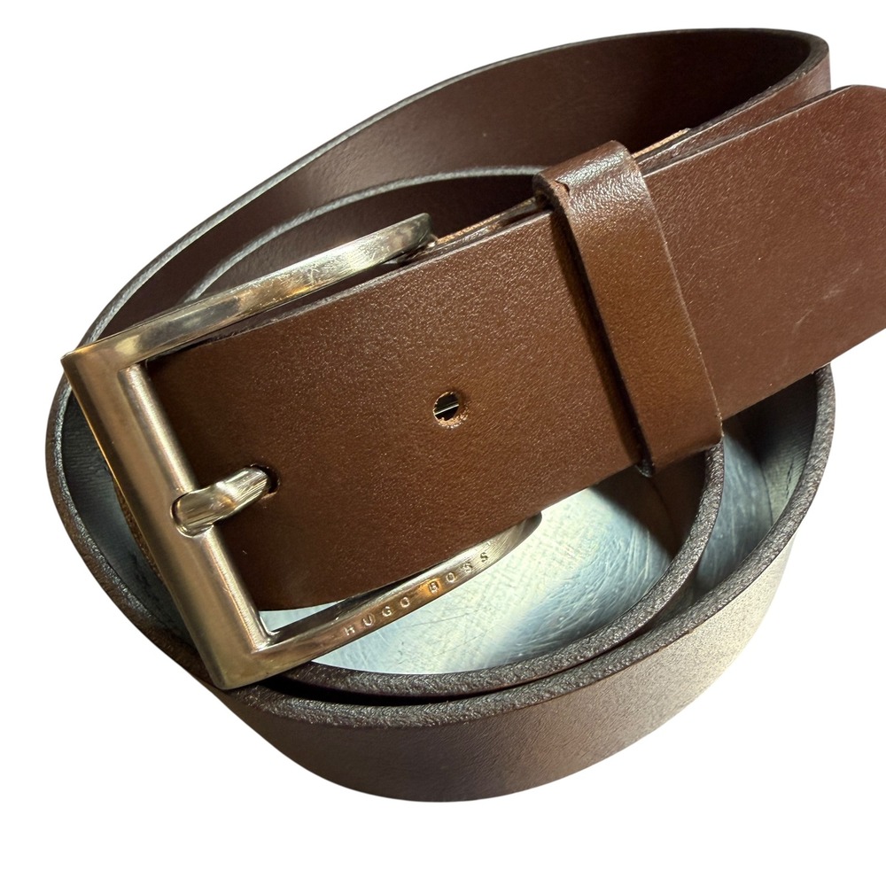 Hugo Boss Brown Leather Belt Silver Buckle 95-36‎ Made In Romania